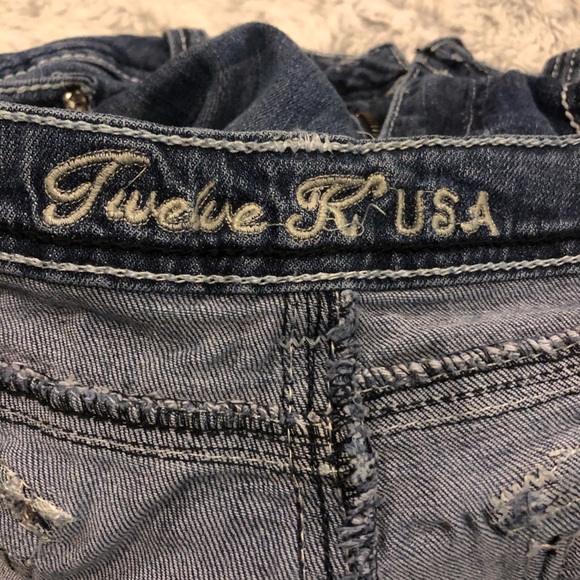 Twelve K Blue Bedazzled Embroidered Bootcut Jeans Low Rise Flap Pocket 9Jrs - Picture 7 of 16